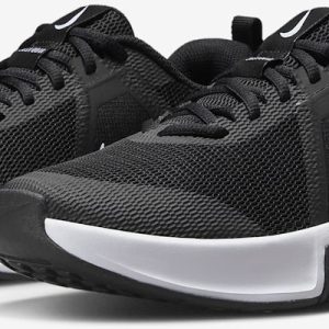 NIKE FINTER MC TRAINER FQ1830--001